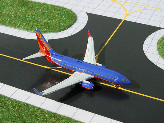 Rare! Gemini Jets Southwest Airlines B737-700 GJSWA522 N445WN 1:400 Scale