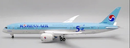 JC Wings Korean Air B787-9 HL8082 "Beyond 50 Years of Excellence" “Flaps Down” 1:200 Scale
