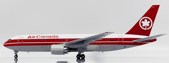JC Wings Air Canada Boeing 767-200ER Reg: C-GDSS With Stand XX20194 1:200 Scale