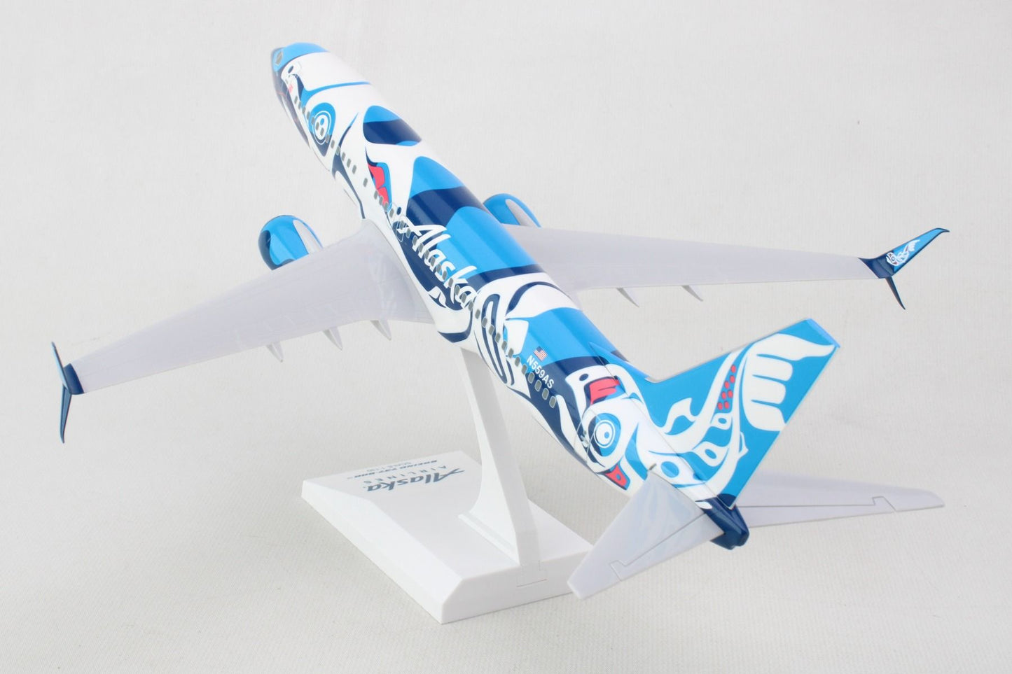 Skymarks Alaska Airlines Boeing 737-800 Salmon People N559AS With Stand SKR1136 Scale 1:130