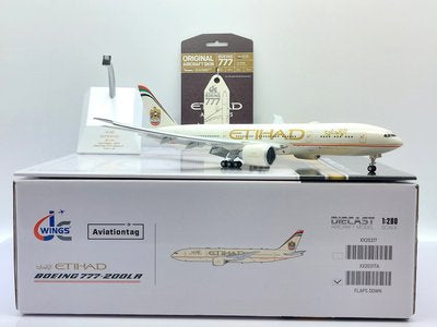 JC Wings Etihad Airways Boeing 777-200LR Reg: A6-LRB "Flaps Down" With Stand + Limited Edition Aviationtag XX20317A 1:200 Scale