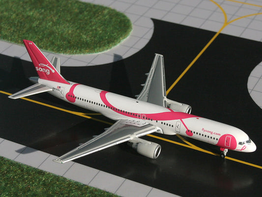 Gemini Jets Song Airlines "Breast Cancer Awareness" Boeing 757-200 N610DL 1:400 Scale