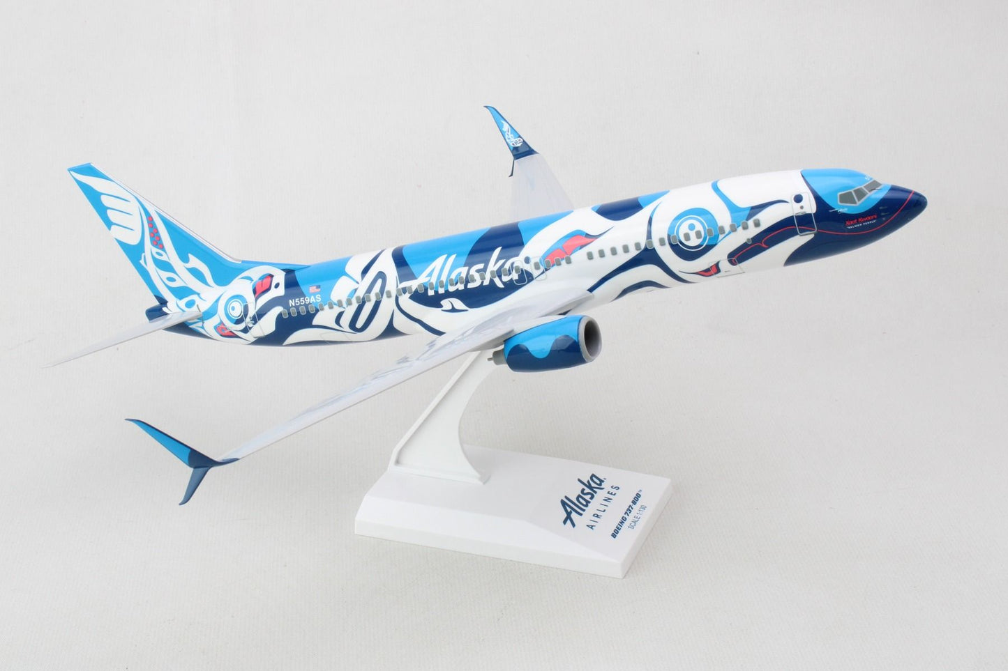 Skymarks Alaska Airlines Boeing 737-800 Salmon People N559AS With Stand SKR1136 Scale 1:130