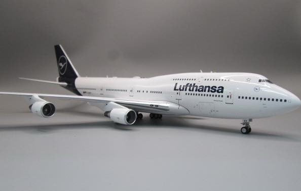 J-Fox Lufthansa Boeing 747-430 D-ABVY JF-747-4-067 1:200 Scale