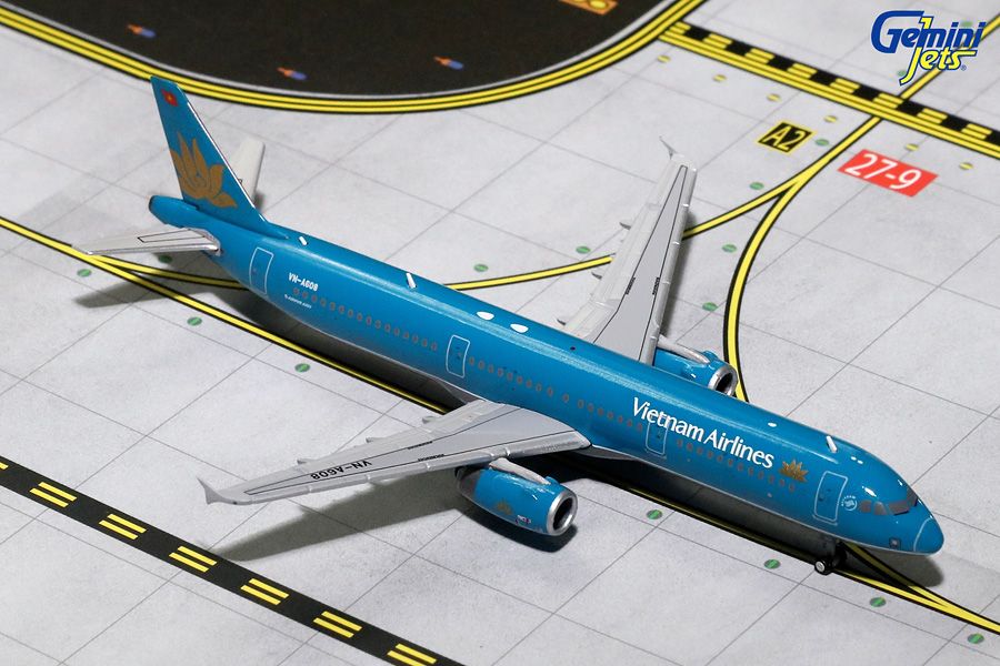 Gemini Jets Vietnam Airlines A321 1:400 Scale “Old Livery” REG#VN-A608
