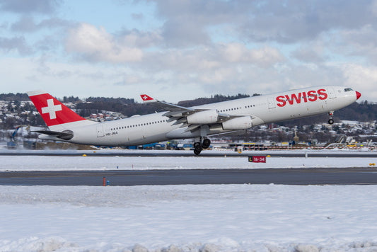 Phoenix Models Swiss Red Nose Airbus A340-300 HB-JMA Die-Cast 11873 1:400 Scale
