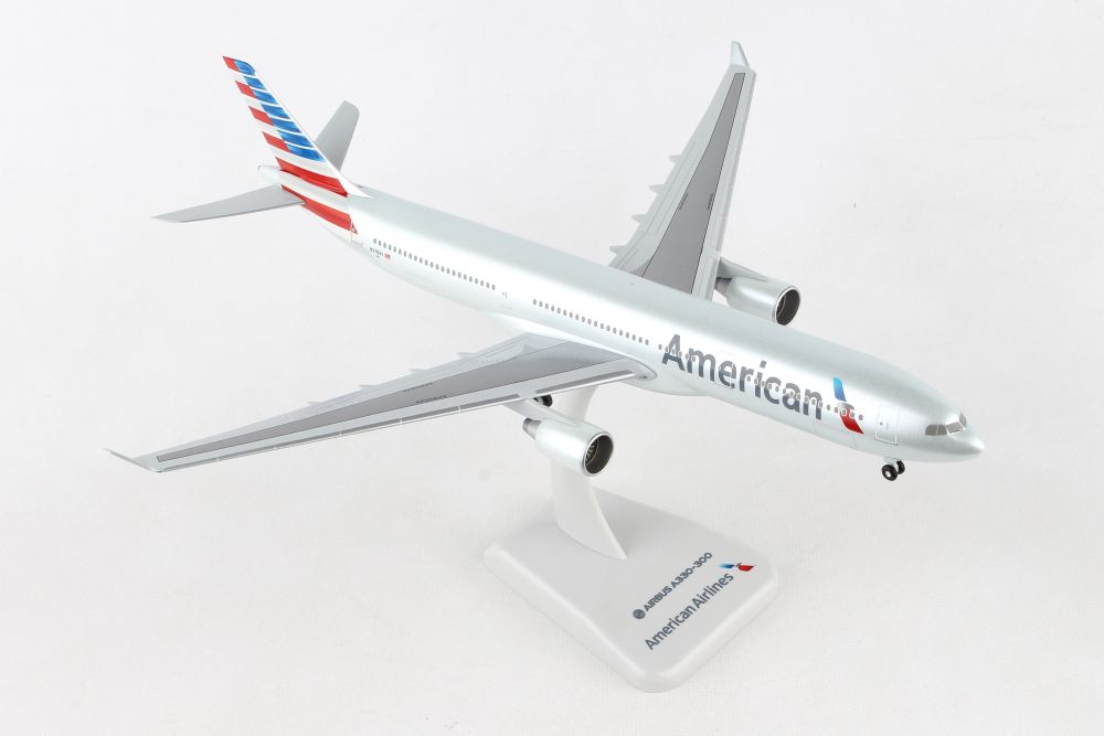 HOGAN AMERICAN A330-300 1/200 W/GEAR REG#N278AY