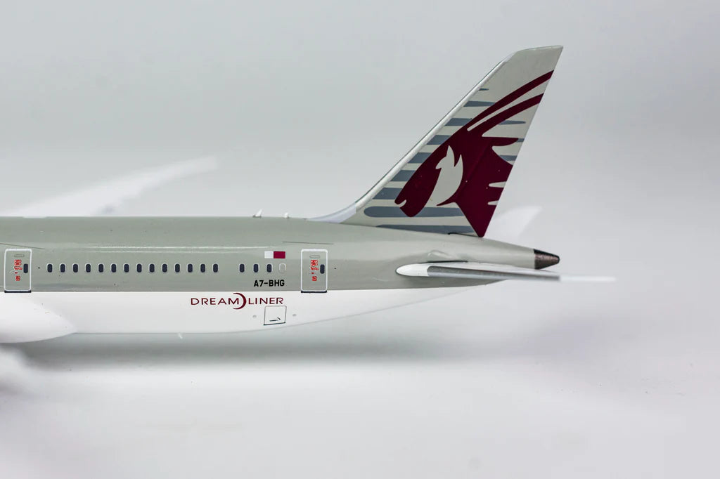 Qatar Airways B787-9 Dreamliner A7-BHG 55050 NG Models 1:400 Scale