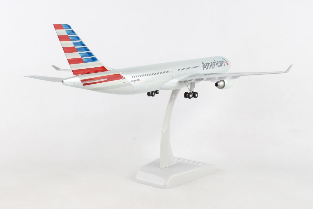 HOGAN AMERICAN A330-300 1/200 W/GEAR REG#N278AY