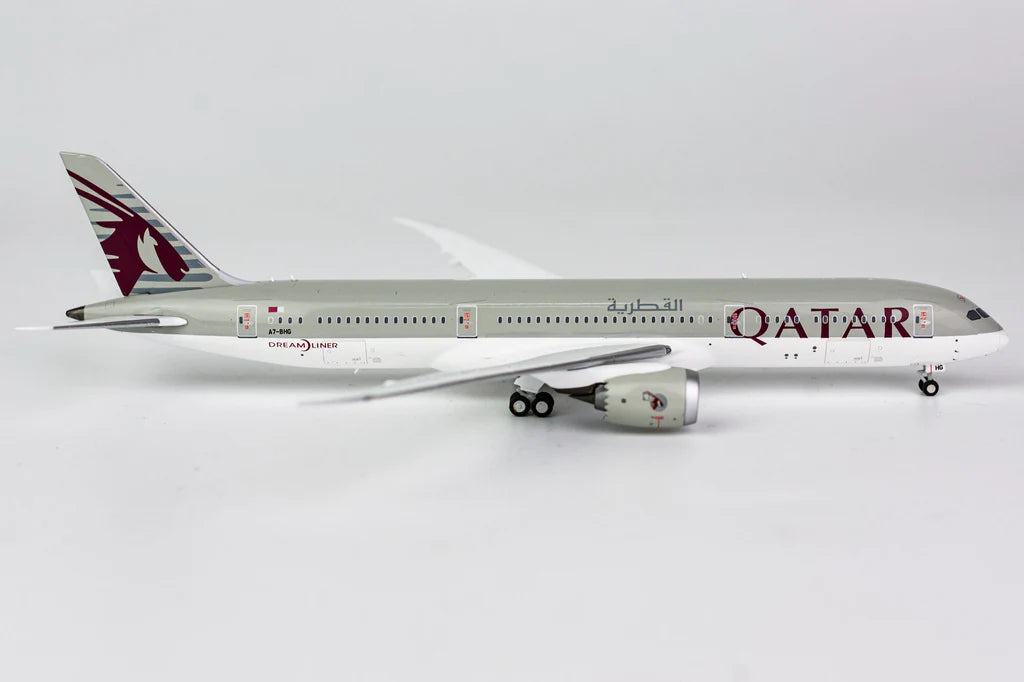 Qatar Airways B787-9 Dreamliner A7-BHG 55050 NG Models 1:400 Scale